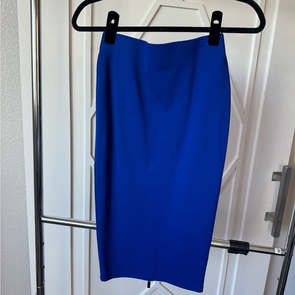 💕 2-piece Perfect for the Office -BRAND NEW - Picture 3 of 4